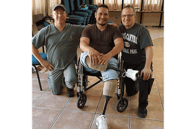 Dự án Hope to Walk - Thắp sáng niềm tin cho người khuyết tật