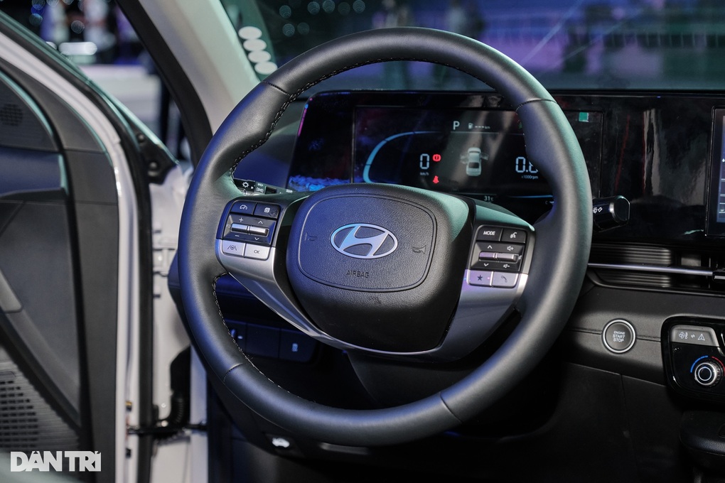 Hyundai Accent 2024 bị cắt những trang bị gì so với thị trường quốc tế? - 3 Hyundai Accent 2024 bị cắt những trang bị gì so với thị trường quốc tế? - 3