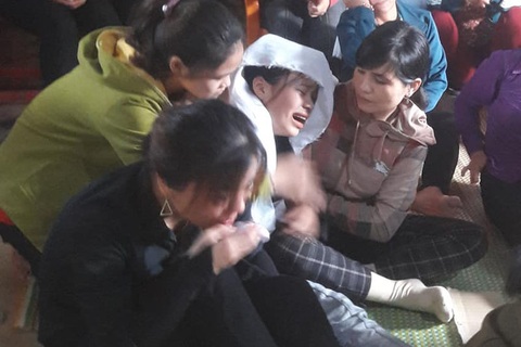 Nữ sinh bỏ thi để chịu tang bố được đặc cách tốt nghiệp