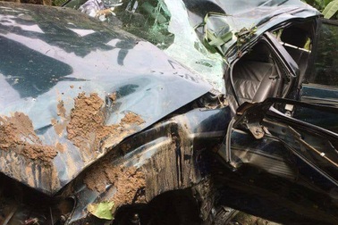 Xe chở Phó Tổng giám đốc EVN lao xuống vực sâu, 5 người bị thương