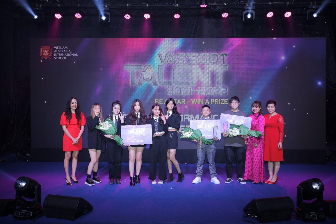 Học sinh lớp 12 đoạt học bổng hơn 52 tỷ đồng, VAS chắp cánh những giấc mơ du học - 4 Học sinh lớp 12 đoạt học bổng hơn 52 tỷ đồng, VAS chắp cánh những giấc mơ du học - 4