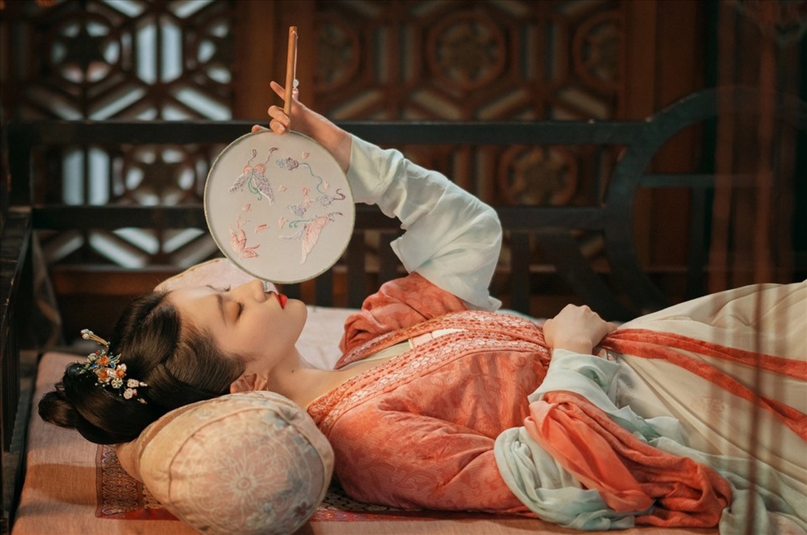 Phim mới của Lưu Diệc Phi gây tranh cãi vì quan điểm trinh tiết - 2 Phim mới của Lưu Diệc Phi gây tranh cãi vì quan điểm trinh tiết - 2