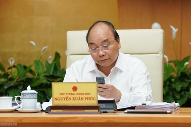 Các thành viên Chính phủ nhắn tin ủng hộ người nghèo