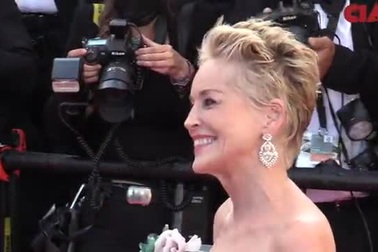Sharon Stone quyến rũ dự Liên hoan phim Cannes 2021