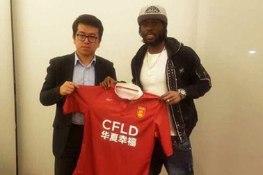 Gervinho chính thức sang Trung Quốc thi đấu
