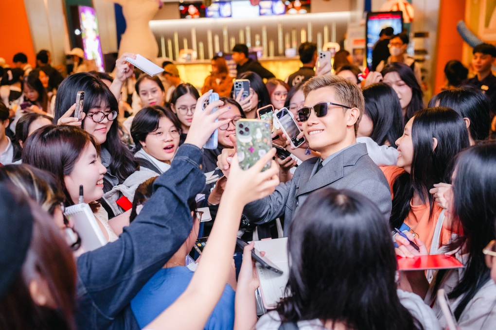 Diễn viên Phương Nam nói gì về vai Tạ làm lu mờ vai chính phim Mưa đỏ? - 4