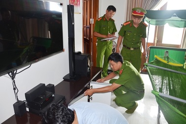 Phá đường dây cá độ bóng đá 17 tỷ đồng