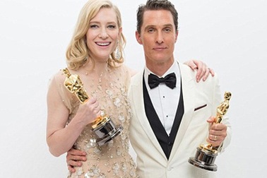 Hình ảnh tuyệt đẹp về “sao” bên tượng vàng Oscar