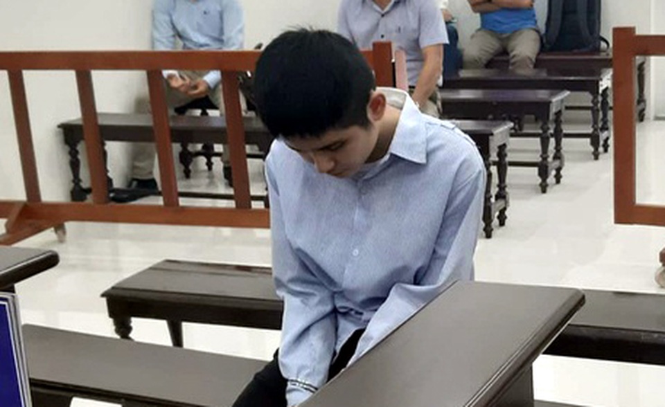 Y án tử hình nam thanh niên cứa cổ tài xế taxi ở Hà Nội - 1 Y án tử hình nam thanh niên cứa cổ tài xế taxi ở Hà Nội - 1