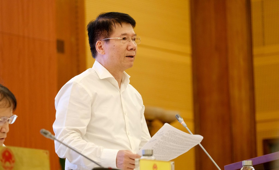 “Mở cửa” bầu trời đón 5.000 khách/tuần, có lo nguy cơ bùng phát dịch lần 3? - 2 “Mở cửa” bầu trời đón 5.000 khách/tuần, có lo nguy cơ bùng phát dịch lần 3? - 2