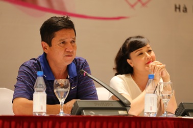 NSƯT Chí Trung: “Vân Dung mà yêu là lên cơn co giật luôn”