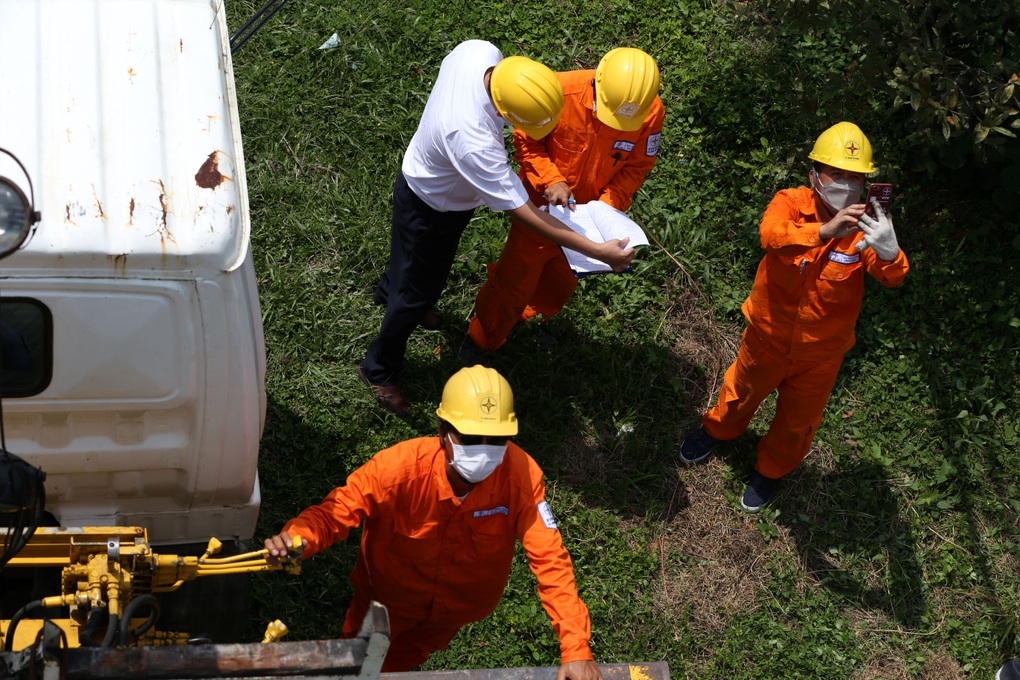 Tổng công ty Điện lực miền Nam chuyển mình thành doanh nghiệp số - 4 Tổng công ty Điện lực miền Nam chuyển mình thành doanh nghiệp số - 4