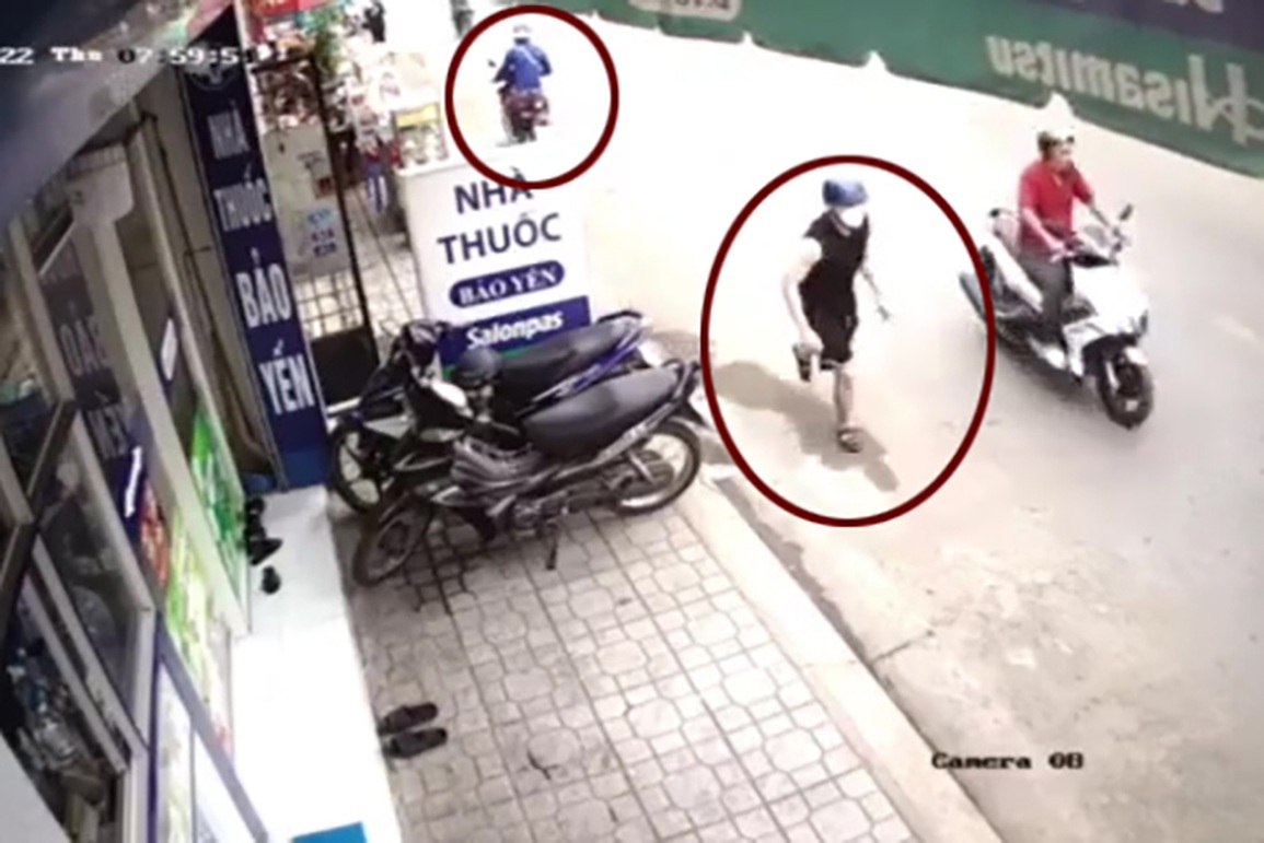 Sinh viên tốt bụng nhiệt tình chỉ đường, gặp đúng nhóm dàn cảnh trộm xe - 3 Sinh viên tốt bụng nhiệt tình chỉ đường, gặp đúng nhóm dàn cảnh trộm xe - 3