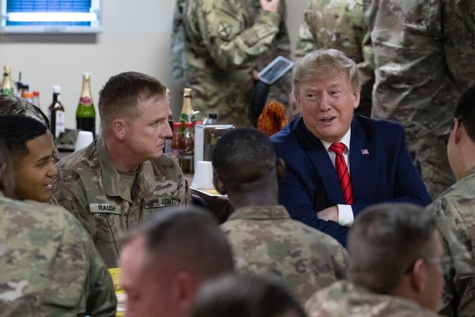 Chuyến đi tuyệt mật của Tổng thống Trump - 14 Chuyến đi tuyệt mật của Tổng thống Trump - 14
