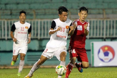 Vé xem AFF Cup 2014 sẽ được miến thuế nhập khẩu