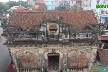 Căn biệt thự cổ của ''đại gia làng miến'' nức tiếng một thời ở Hà Nội