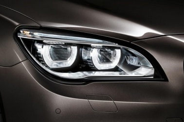 BMW giảm cân cho dòng 7-Series
