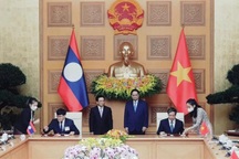 Sẽ đưa công trình lịch sử mối quan hệ hai nước Việt Nam - Lào vào giảng dạy