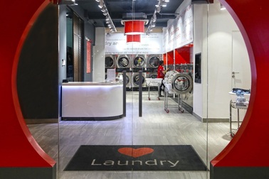 Giặt ướt cao cấp FineClean - công nghệ "chuyên trị" các loại trang phục đã có mặt tại Việt Nam