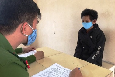 Tạm giữ khẩn cấp đối tượng có hành vi dâm ô với bé gái 9 tuổi