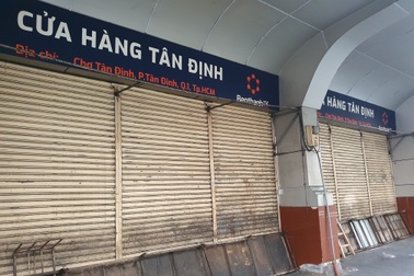 Tiểu thương Sài Gòn vật lộn với dịch dã: Hơn 50 năm chưa từng ế như vậy