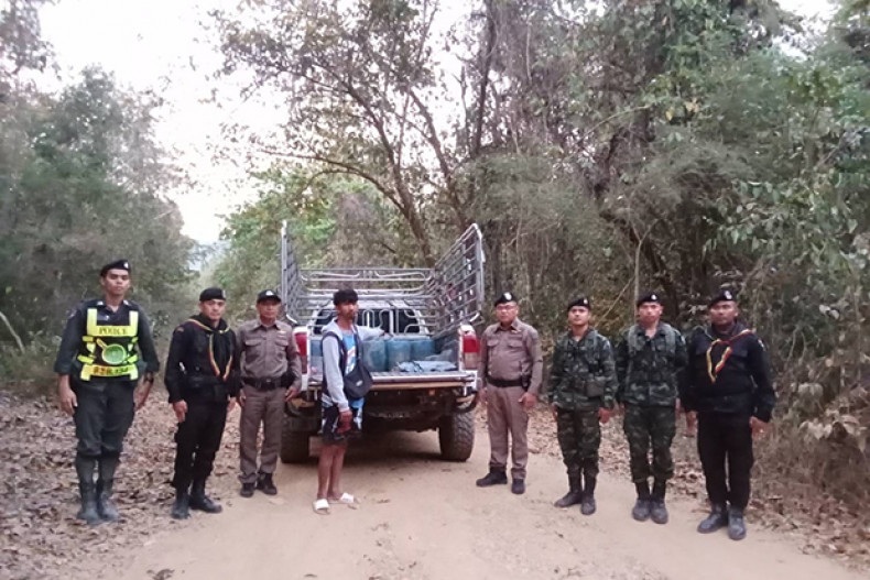 Fuerzas de la oposición de Myanmar lanzan un ultimátum a un grupo chino de estafadores - 1 Lực lượng đối lập Myanmar ra tối hậu thư cho nhóm lừa đảo Trung Quốc - 1