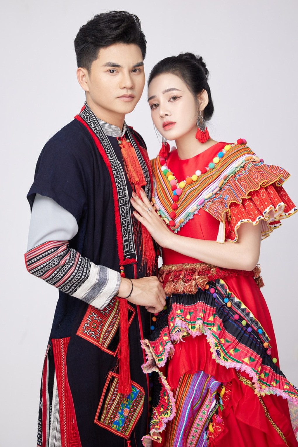 Ca sĩ Tịnh Y Thảo ra mắt MV Từ trên đỉnh núi - 2 Ca sĩ Tịnh Y Thảo ra mắt MV Từ trên đỉnh núi - 2