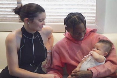 Kylie Jenner và tổ ấm hạnh phúc