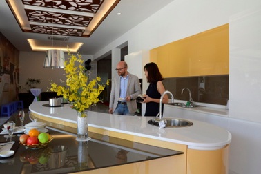 Khai trương showroom nội thất 2000m2 tại đường Trần Quốc Hoàn