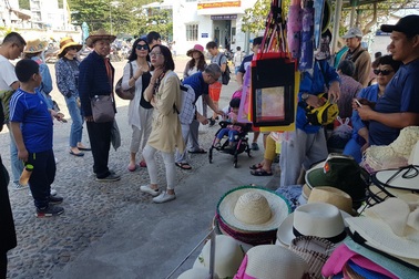 Nha Trang: Khách truyền thống Châu Âu, Mỹ… tiếp tục suy giảm