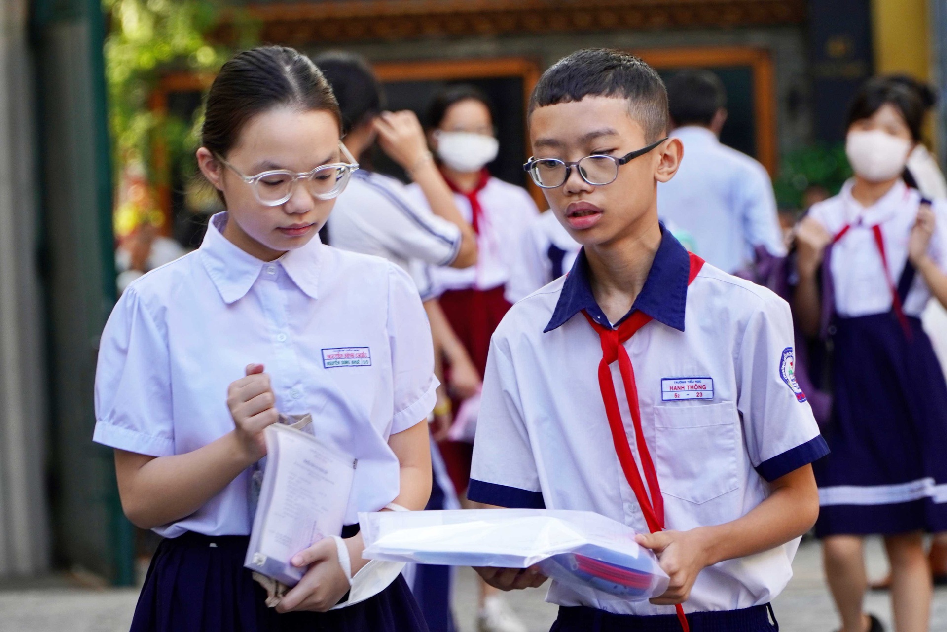 Thí sinh “cày” 6 buổi/tuần, đi 35km để thi lớp 6 Trường Trần Đại Nghĩa - 4 Thí sinh “cày” 6 buổi/tuần, đi 35km để thi lớp 6 Trường Trần Đại Nghĩa - 4