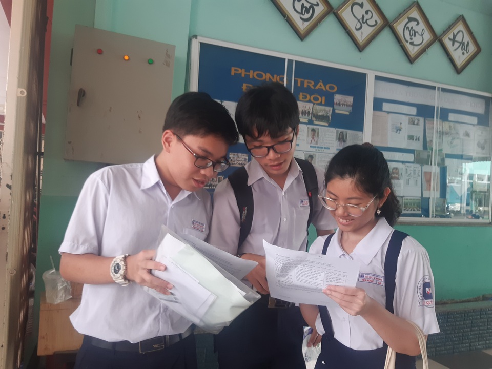 “Đại dịch Covid-19” vào đề văn thi lớp 10 tại TPHCM - 4 “Đại dịch Covid-19” vào đề văn thi lớp 10 tại TPHCM - 4