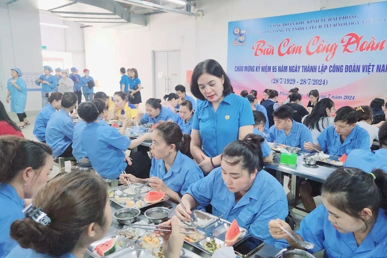 Công đoàn Việt Nam dừng các hoạt động văn hóa, thể thao, lễ hội