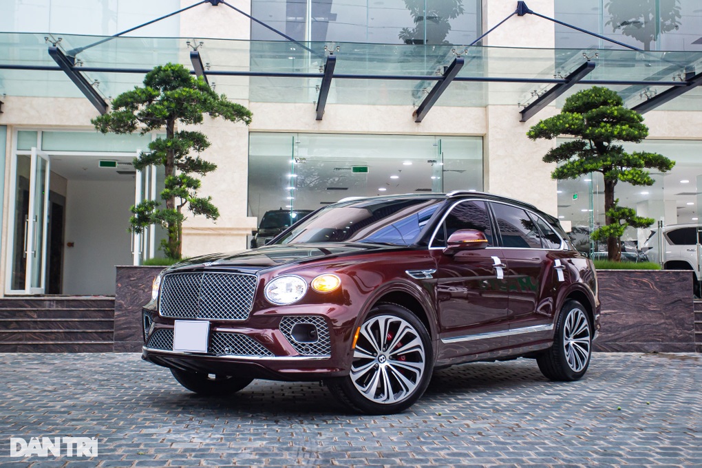 Bán Bentley Bentayga 2021 màu độc, đại gia Tây Ninh lỗ hơn 4 tỷ đồng - 11