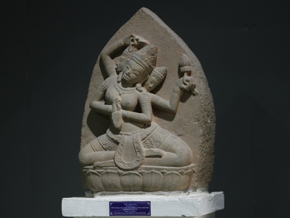 Mục sở thị nơi trưng bày những bảo vật quốc gia hàng trăm năm tuổi - 1