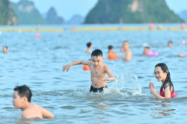 Quảng Ninh "tung chiêu" phục hồi du lịch như thế nào?