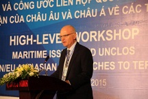 "Tranh chấp Biển Đông cần được giải quyết thông qua đối thoại và đàm phán"