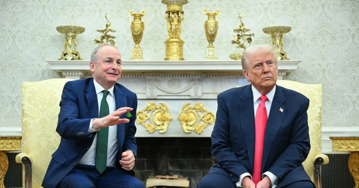 Gallery - Tổng thống Trump "lột xác" Nhà Trắng, dát vàng phòng Bầu dục | Báo Dân trí