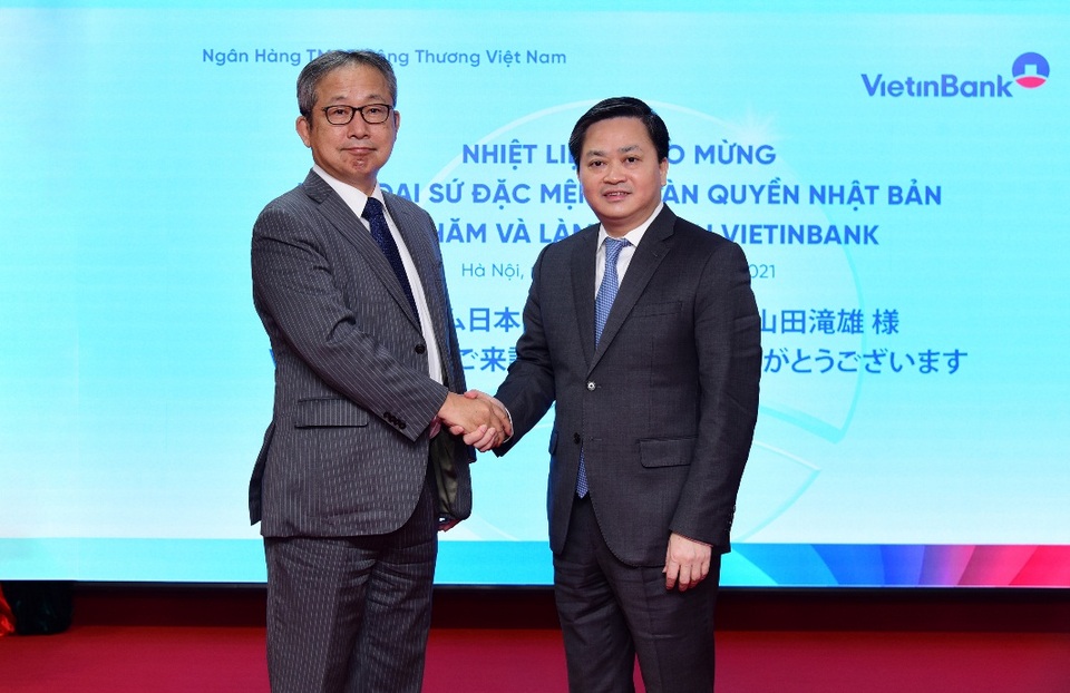 Đại sứ Đặc mệnh toàn quyền Nhật Bản thăm và làm việc tại VietinBank - 1 Đại sứ Đặc mệnh toàn quyền Nhật Bản thăm và làm việc tại VietinBank - 1