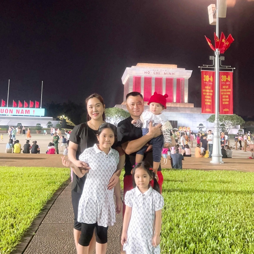 NSND Tự Long kể về người vợ không bao giờ hỏi cát-xê - 2