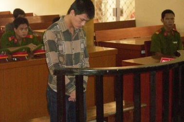 "Cặp" người đẹp hay rượu chè, ông bố trẻ thành kẻ sát nhân