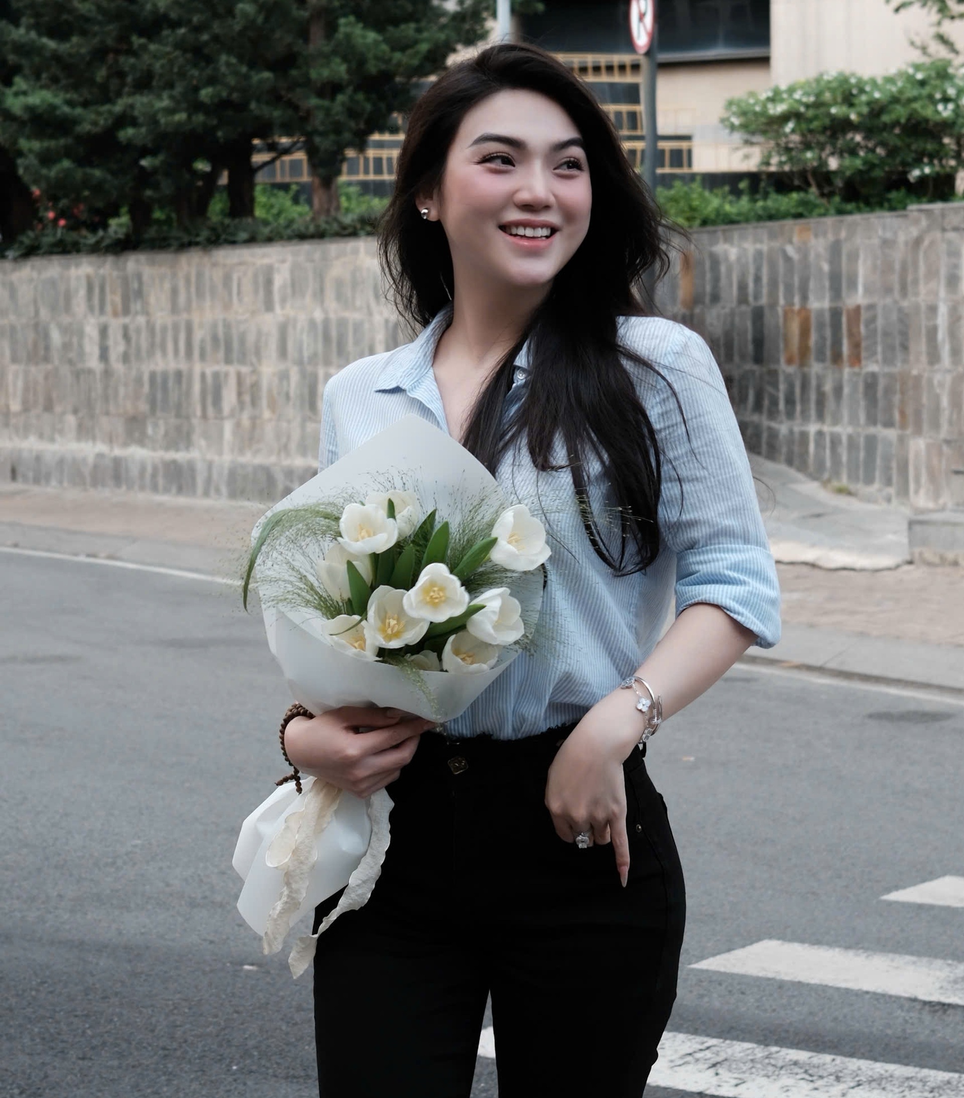 Mỹ nhân dân tộc Sán Chay hát nhạc cách mạng thu hút triệu người nghe là ai? - 3