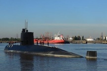 Tàu ngầm Argentina chở 44 người nổi lên mặt nước "cầu cứu" trước khi mất tích