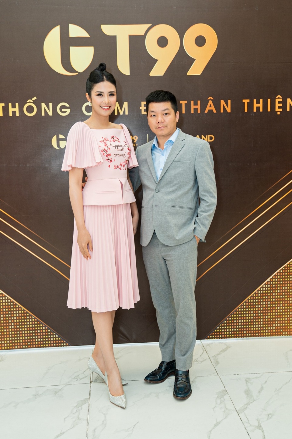 Hoa hậu Ngọc Hân dự sự kiện Phụ nữ khởi nghiệp trên nền tảng số - 2 Hoa hậu Ngọc Hân dự sự kiện Phụ nữ khởi nghiệp trên nền tảng số - 2