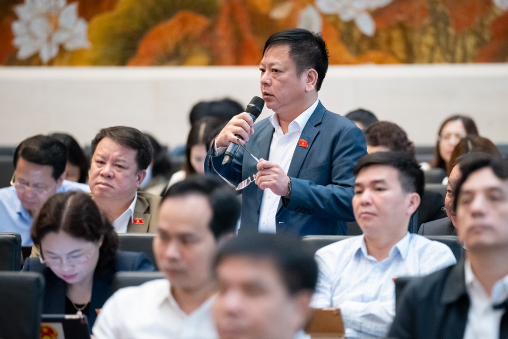 Đánh thuế tiêu thụ đặc biệt cao đến mấy, dân vẫn phải dùng điều hòa - 2 Đánh thuế tiêu thụ đặc biệt cao đến mấy, dân vẫn phải dùng điều hòa - 2