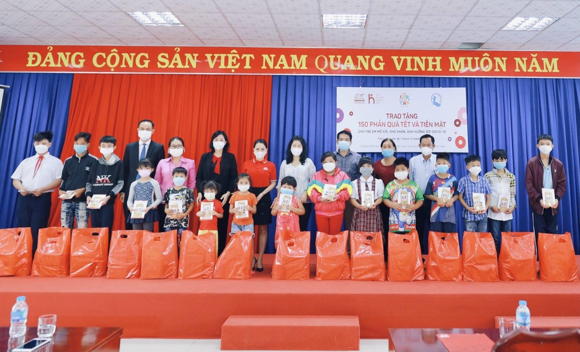 Generali Việt Nam sẻ chia niềm vui Tết với 500 trẻ mồ côi do Covid-19 - 2 Generali Việt Nam sẻ chia niềm vui Tết với 500 trẻ mồ côi do Covid-19 - 2