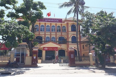 Cán bộ ngân hàng “mất tích” suốt tuần không rõ lý do