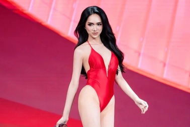 Hương Giang có cơ hội nào tại Hoa hậu Hoàn vũ 2025?