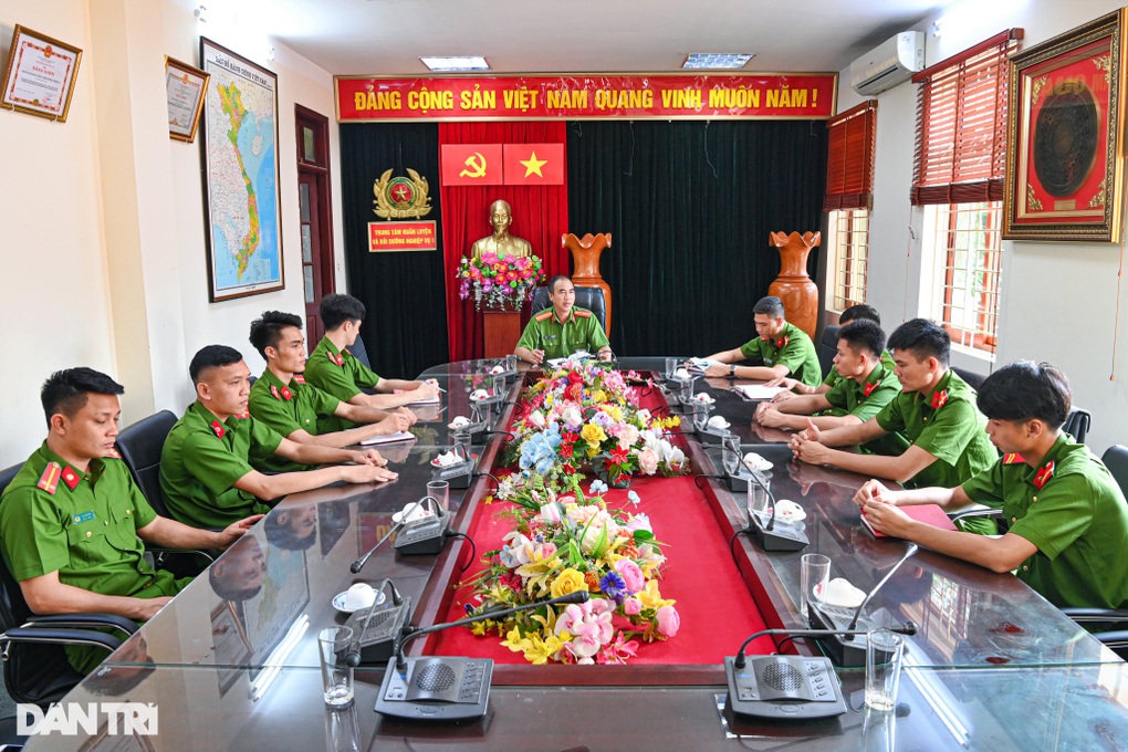 Môi trường rèn luyện tại Bộ Tư lệnh CSCĐ giúp tôi trưởng thành - 8 Môi trường rèn luyện tại Bộ Tư lệnh CSCĐ giúp tôi trưởng thành - 8