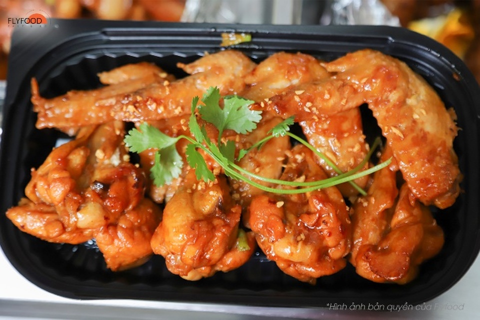 FLYFOOD ra mắt cơm gia đình giao tận nơi để đáp ứng nhu cầu mùa dịch - 5 FLYFOOD ra mắt cơm gia đình giao tận nơi để đáp ứng nhu cầu mùa dịch - 5
